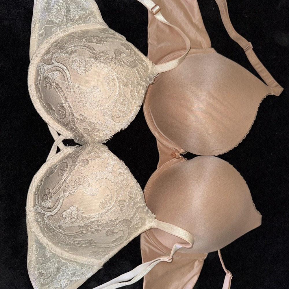 Victoria's Secret Lace and Satin Bra Set - Cream and Tan - Picture 1 of 7